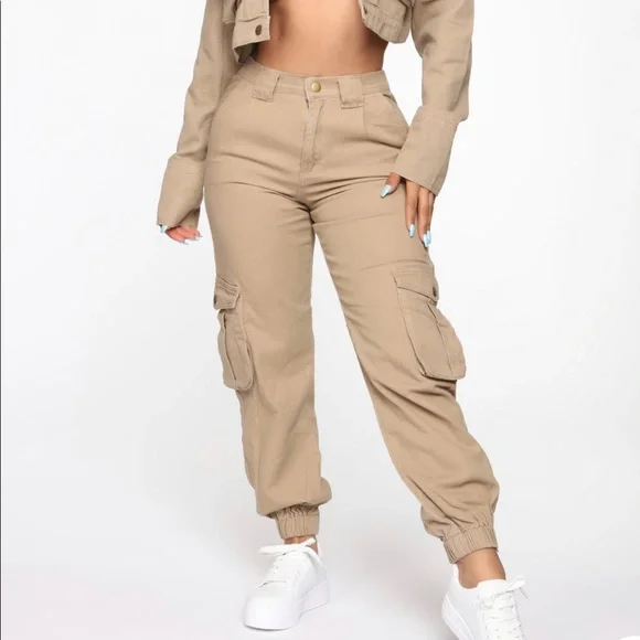 Jogger jeans in color beige